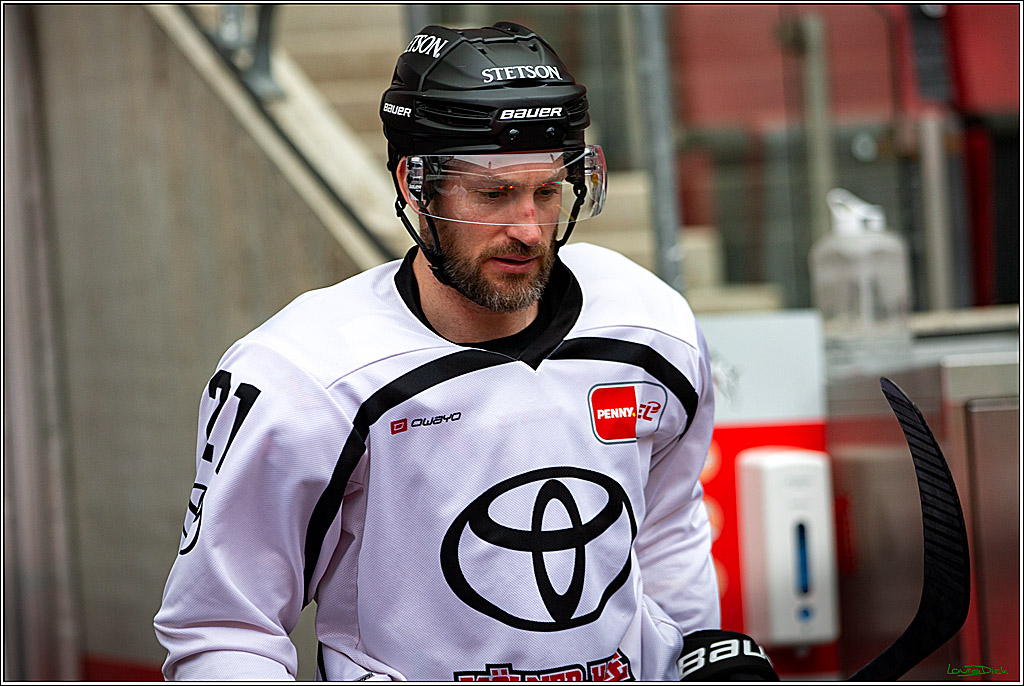 PENNY DEL; Koelner Haie Wintergame Training; Koeln, 02.12.2022